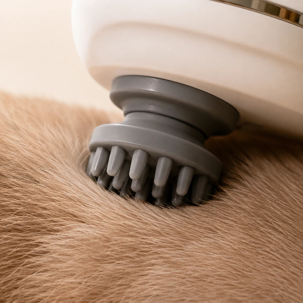 Avela™ CalmPaws Pet Massager